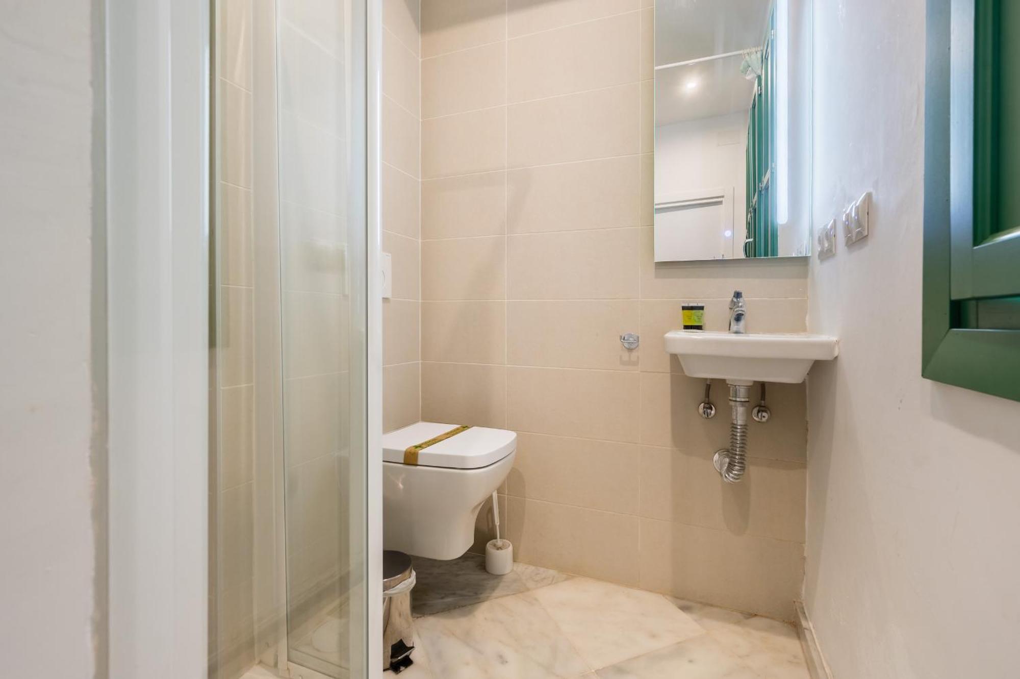 Penthouse Con Terraza- 2d 2b- Triana Siviglia